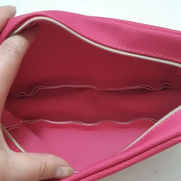 New Lancôme Pink Textured Cosmetics Bag - Picture 6 of 8